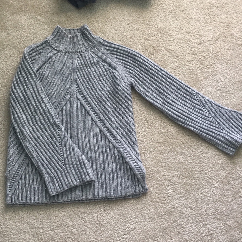 Grey sweater
